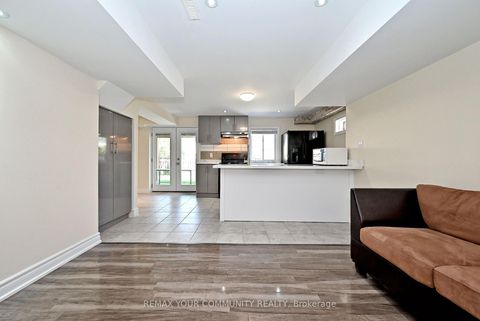 Photo 29 at 73 Laurendale Avenue, Keswick South, Georgina