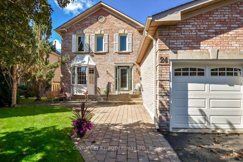 Photo 2 at 24 Grand Forest Drive, Bayshore, Barrie