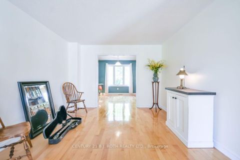 Photo 7 at 24 Grand Forest Drive, Bayshore, Barrie