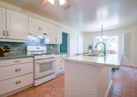 Photo 13 at 24 Grand Forest Drive, Bayshore, Barrie