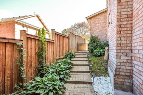 Photo 37 at 24 Grand Forest Drive, Bayshore, Barrie