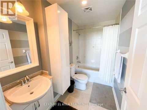 Photo 6 at 1412 - 18 Holmes Avenue, Willowdale East, Toronto