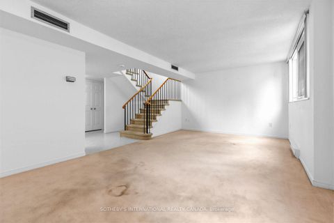 Photo 18 at PH6 - 360 Bloor Street E, Moore Park, Toronto