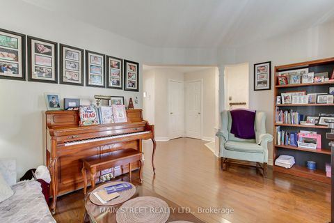 Photo 9 at 65 Ian Drive, Keswick South, Georgina