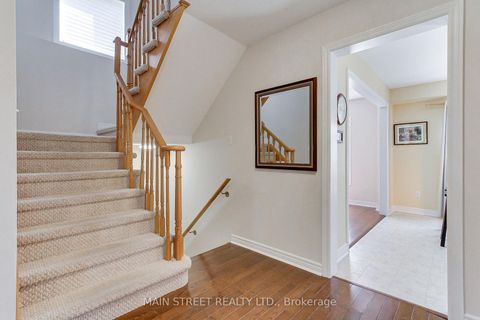 Photo 10 at 65 Ian Drive, Keswick South, Georgina