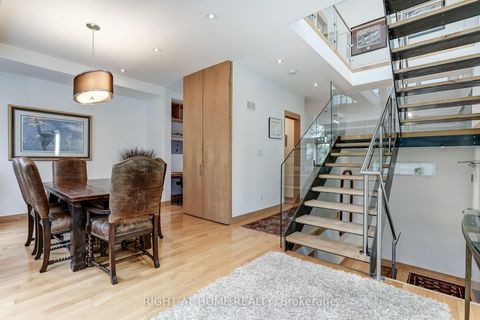 Photo 4 at 17 Ashfield Drive, West Deane, Toronto
