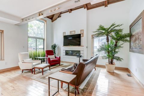 Photo 12 at 17 Ashfield Drive, West Deane, Toronto