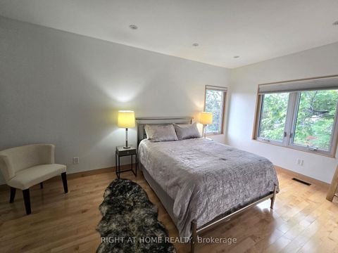 Photo 20 at 17 Ashfield Drive, West Deane, Toronto