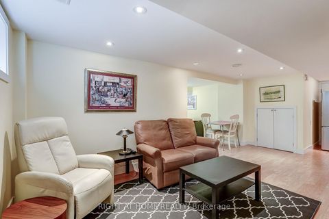 Photo 35 at 17 Ashfield Drive, West Deane, Toronto