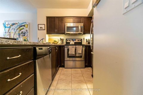 Photo 6 at 1103 - 19 Grand Trunk Crescent, Waterfront Communities C1, Toronto