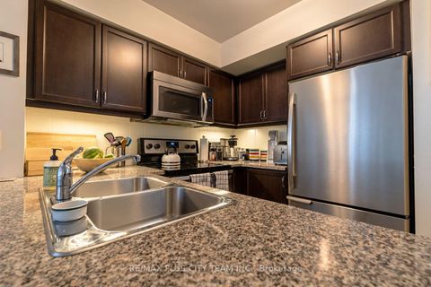 Photo 7 at 1103 - 19 Grand Trunk Crescent, Waterfront Communities C1, Toronto