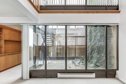Photo 11 at 6 - 48 Granby Street, Yonge Corridor, Toronto