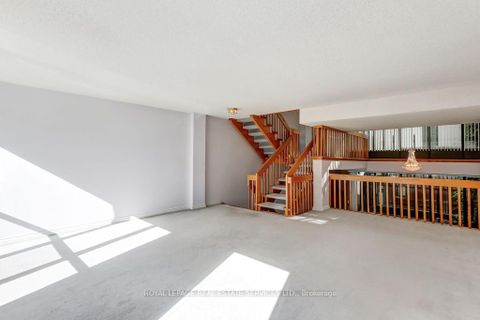 Photo 27 at 6 - 48 Granby Street, Yonge Corridor, Toronto