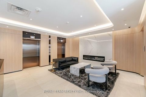 Photo 2 at 1107 - 185 Alberta Avenue, Oakwood Village, Toronto