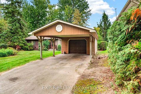 Photo 4 at 607 Duclos Point Road, Pefferlaw, Georgina