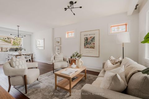 Photo 2 at 5 Hemlock Avenue, Woodbine Corridor, Toronto