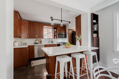Photo 8 at 5 Hemlock Avenue, Woodbine Corridor, Toronto