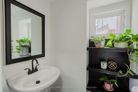 Photo 13 at 5 Hemlock Avenue, Woodbine Corridor, Toronto