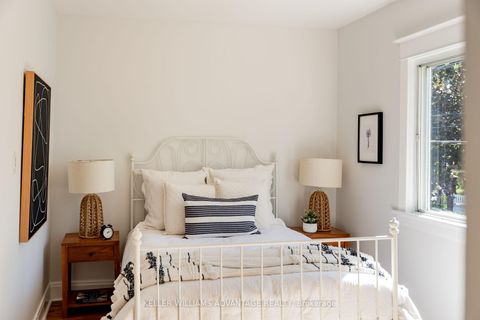 Photo 16 at 5 Hemlock Avenue, Woodbine Corridor, Toronto