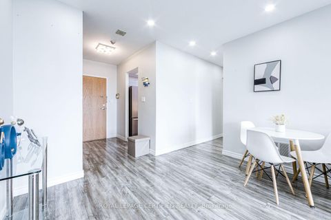 Photo 6 at 1911 - 5 Concorde Place, Don Mills, Toronto