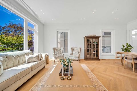 Photo 5 at 27 Collinson Boulevard, Clanton Park, Toronto