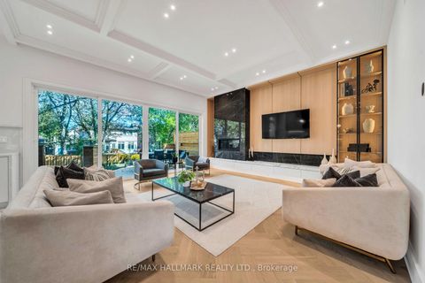 Photo 7 at 27 Collinson Boulevard, Clanton Park, Toronto