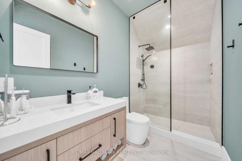 Photo 19 at 27 Collinson Boulevard, Clanton Park, Toronto