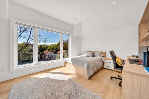 Photo 20 at 27 Collinson Boulevard, Clanton Park, Toronto