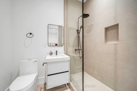 Photo 33 at 27 Collinson Boulevard, Clanton Park, Toronto