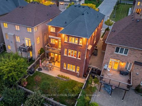 Photo 2 at 66 Bush Ridges Avenue, Jefferson, Richmond Hill