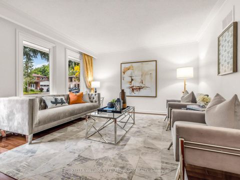 Photo 4 at 9 Tigerlily Court, Newtonbrook West, Toronto
