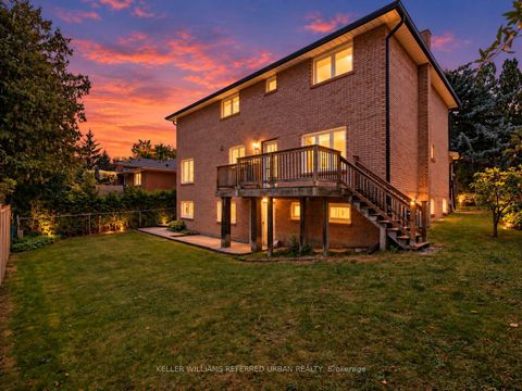 Photo 24 at 9 Tigerlily Court, Newtonbrook West, Toronto