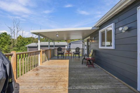 Photo 17 at 10 Hummingbird Circle, Sutton & Jackson's Point, Georgina