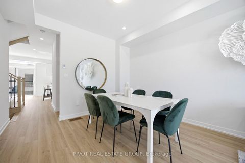 Photo 9 at 138 Danielle Moore Circle, Bendale, Toronto