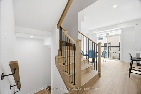 Photo 22 at 138 Danielle Moore Circle, Bendale, Toronto