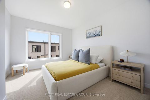 Photo 23 at 138 Danielle Moore Circle, Bendale, Toronto