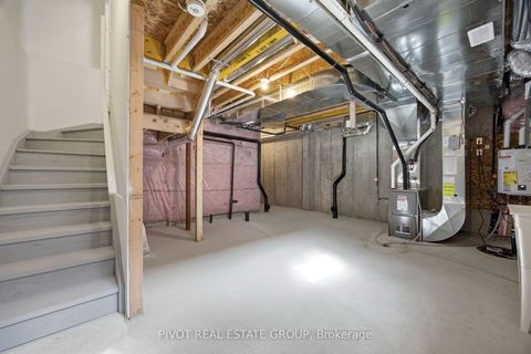 Photo 34 at 138 Danielle Moore Circle, Bendale, Toronto