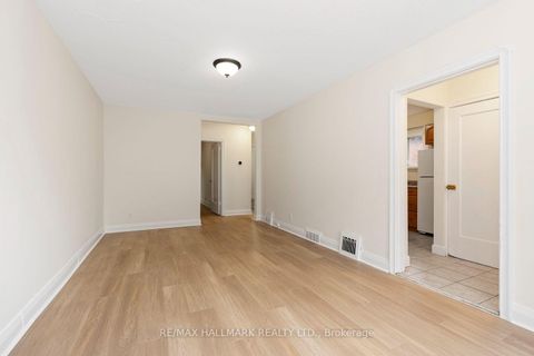 Photo 14 at 31 Thora Avenue, Oakridge, Toronto