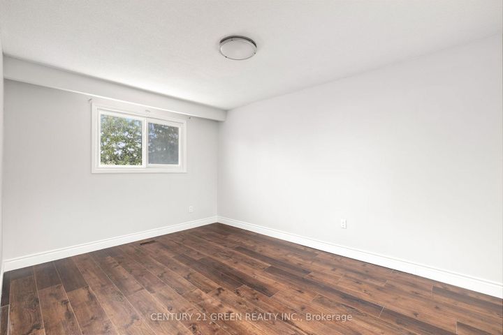 Photo 10 at 15 Lady Stewart Boulevard, Westgate, Brampton