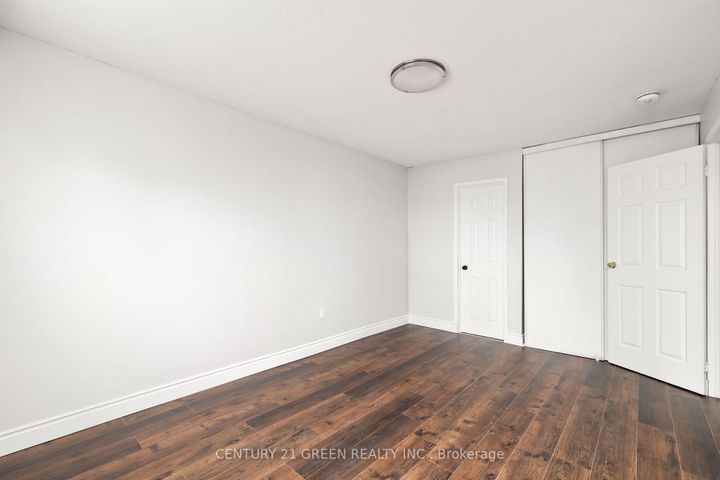 Photo 11 at 15 Lady Stewart Boulevard, Westgate, Brampton