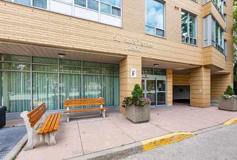 Photo 1 at 104 - 2800 Warden Avenue, L'Amoreaux, Toronto