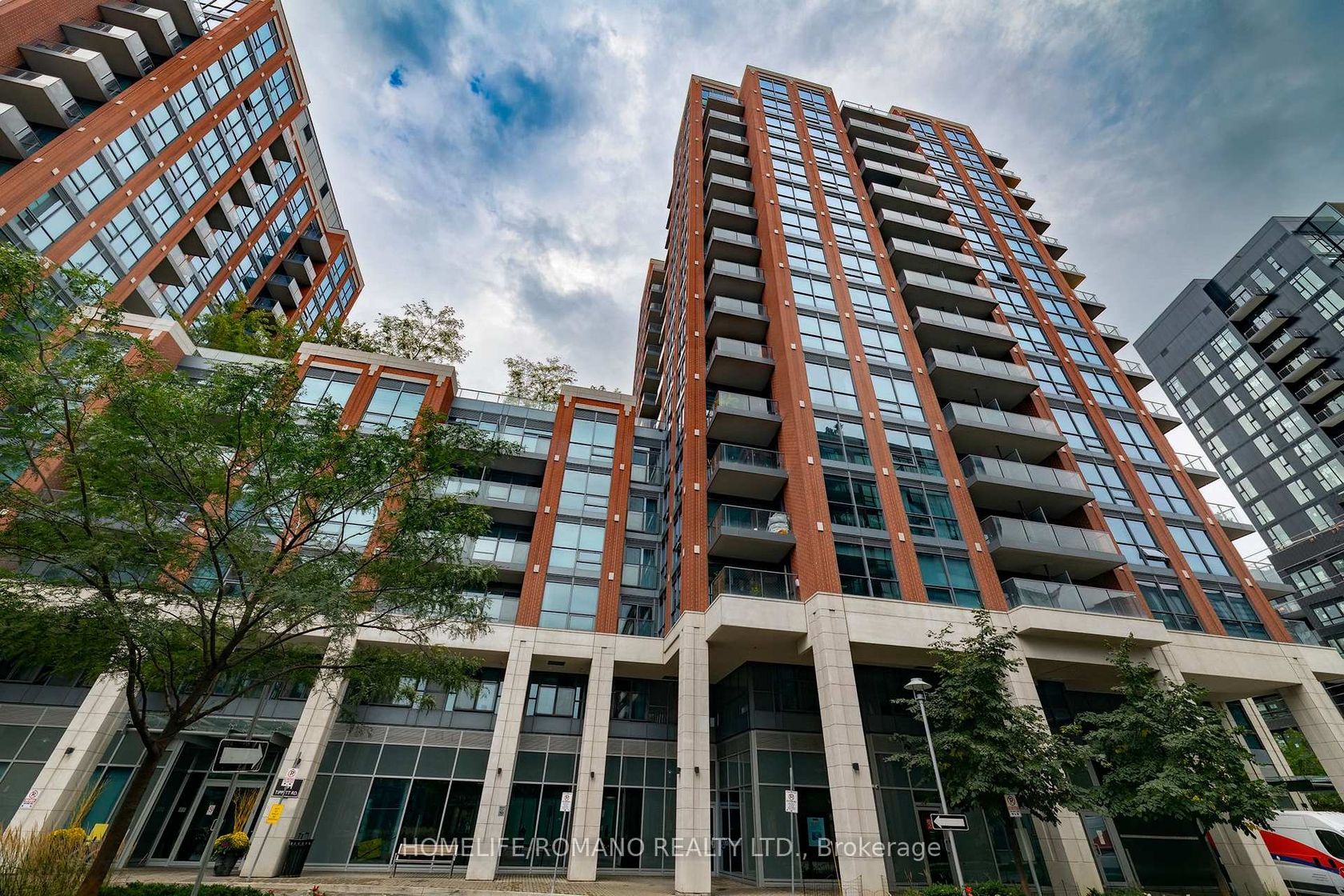 1602 - 31 Tippett Road, Clanton Park, Toronto 