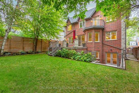 Photo 44 at 18 Hillcroft Drive, City Centre West, Toronto