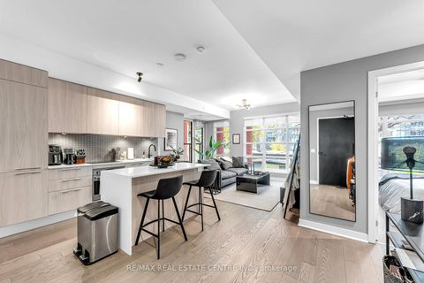 Photo 5 at 306 - 501 Adelaide Street W, Waterfront Communities C1, Toronto