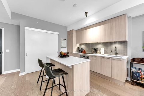 Photo 7 at 306 - 501 Adelaide Street W, Waterfront Communities C1, Toronto