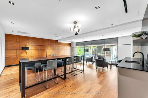 Photo 28 at 306 - 501 Adelaide Street W, Waterfront Communities C1, Toronto