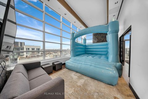 Photo 31 at 306 - 501 Adelaide Street W, Waterfront Communities C1, Toronto