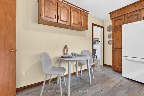 Photo 12 at 40 Wortham Drive, Woburn, Toronto