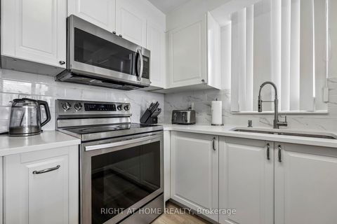 Photo 8 at 1116 - 503 Beecroft Road, Willowdale West, Toronto