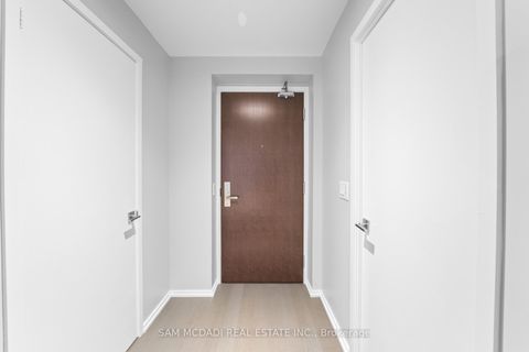 Photo 4 at 608 - 70 Temperance Street, Bay Street Corridor, Toronto